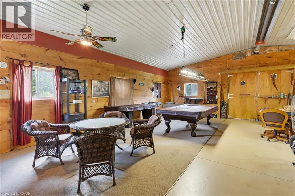 2172 CENTRE Road