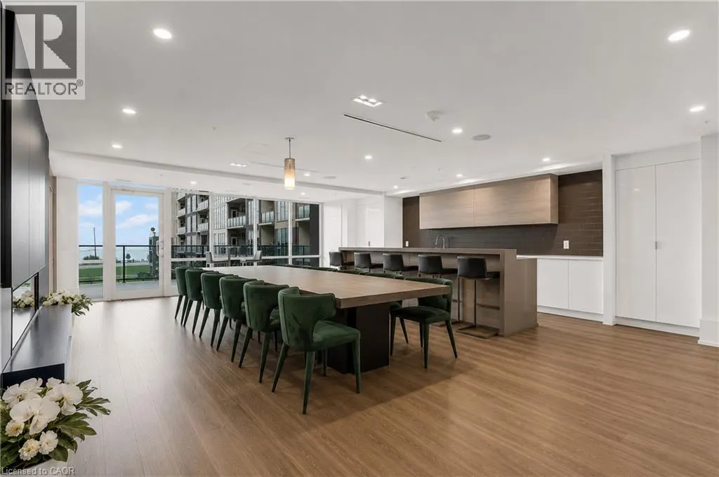 16 CONCORD Place Unit# 146 #146