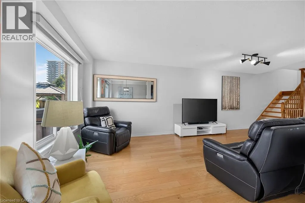 485 GREEN Road Unit# 30 #30