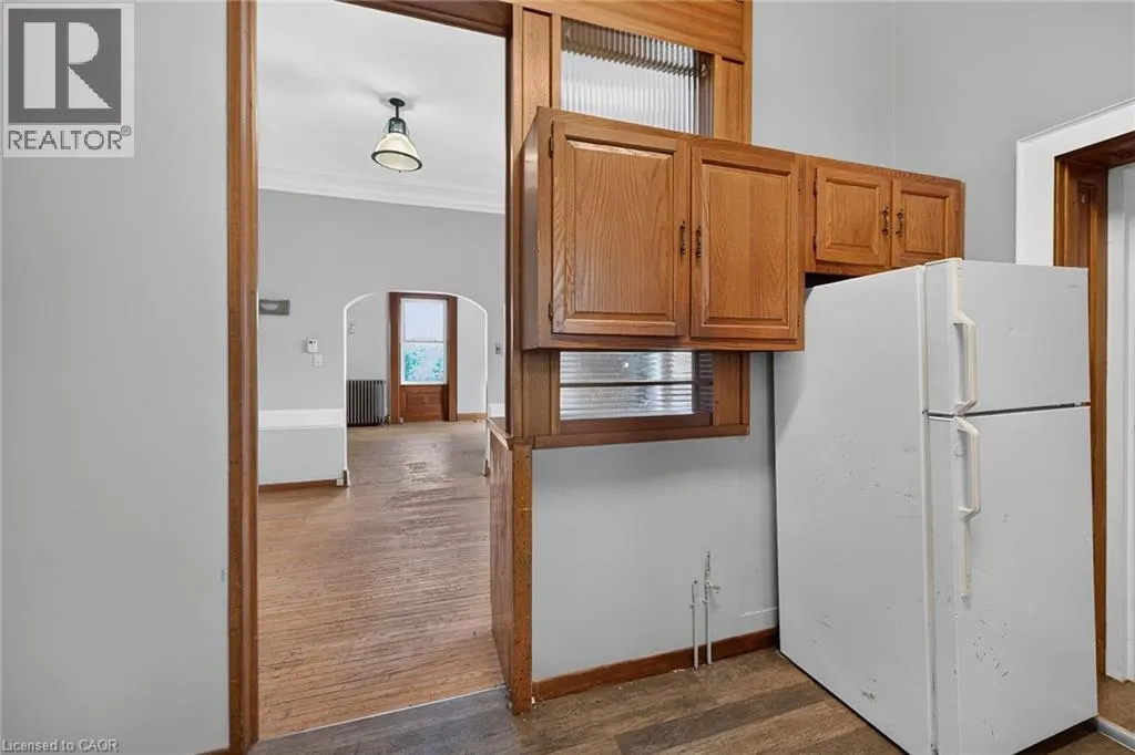 15 ST DAVID Street W