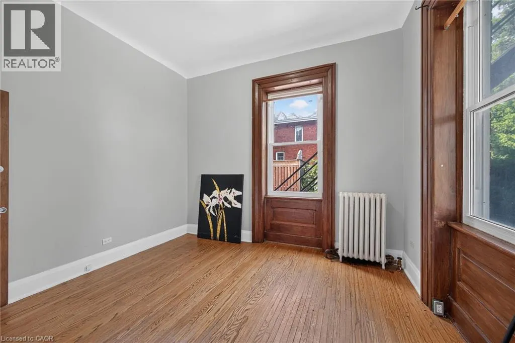 15 ST DAVID Street W
