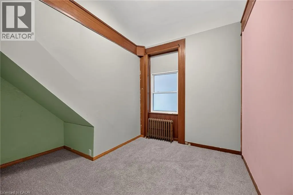 15 ST DAVID Street W