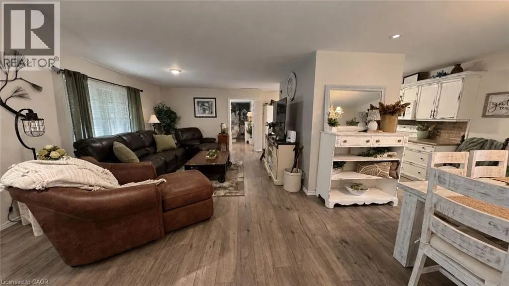 22815 EASTLAWN Road