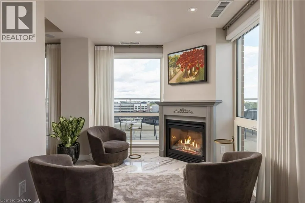 60 OLD MILL Road Unit# PH1 #PH1