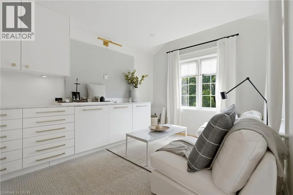 3202 SALTAIRE Crescent