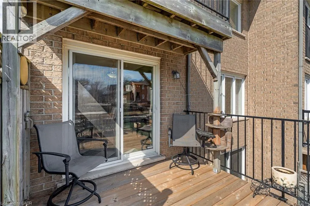 85 EDGEWATER Drive Unit# 10 #10