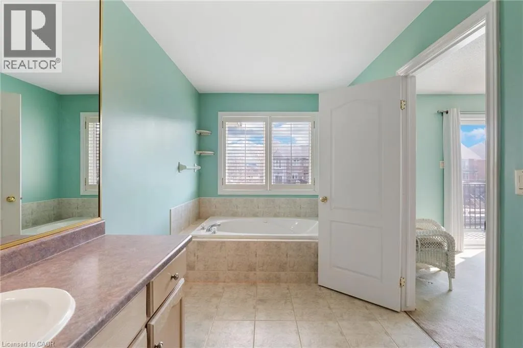 85 EDGEWATER Drive Unit# 10 #10