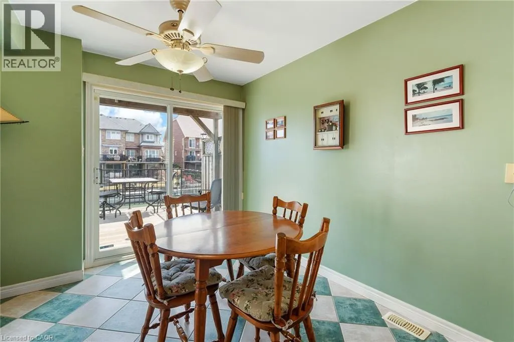 85 EDGEWATER Drive Unit# 10 #10