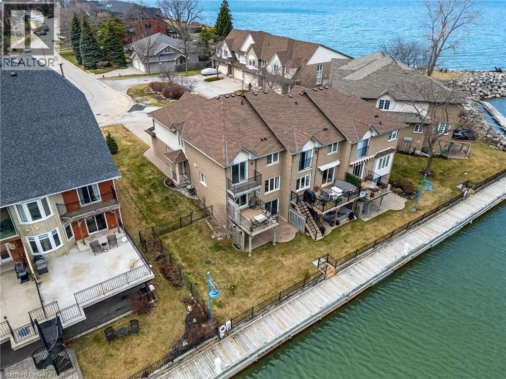 85 EDGEWATER Drive Unit# 10 #10