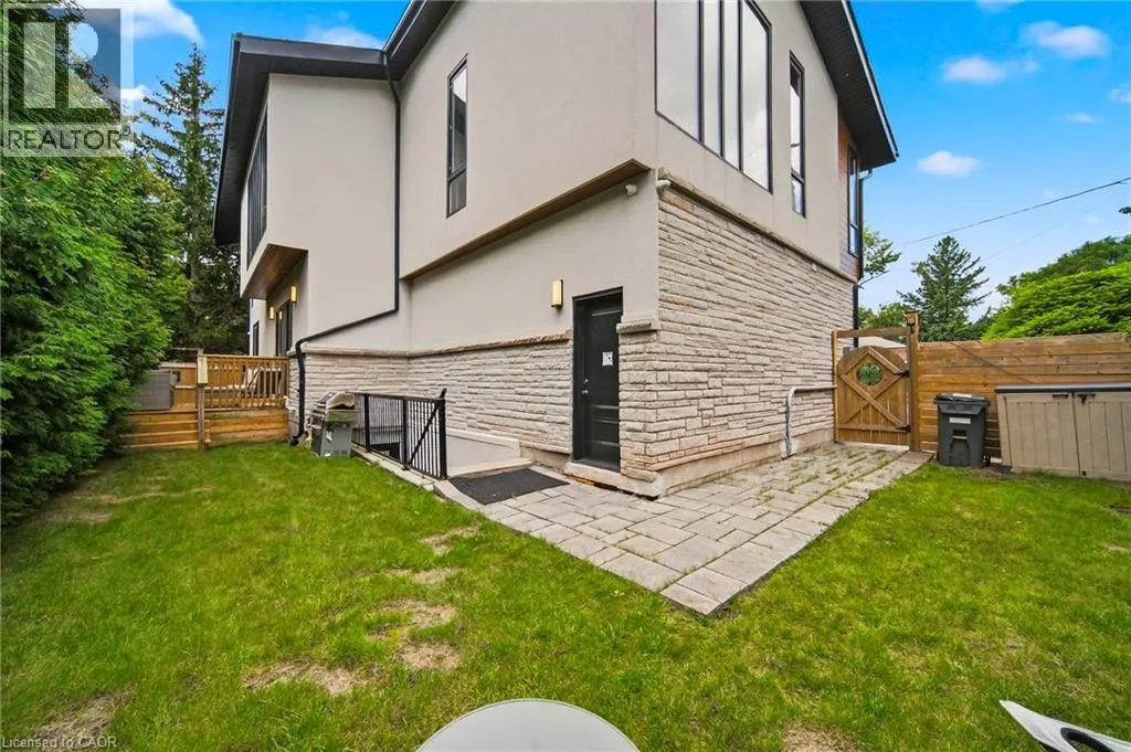 1526 BRIDGE Road