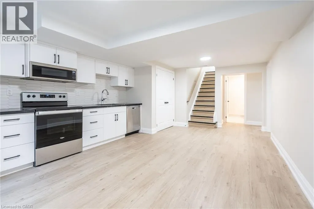 80 IRENE Avenue Unit# D #D