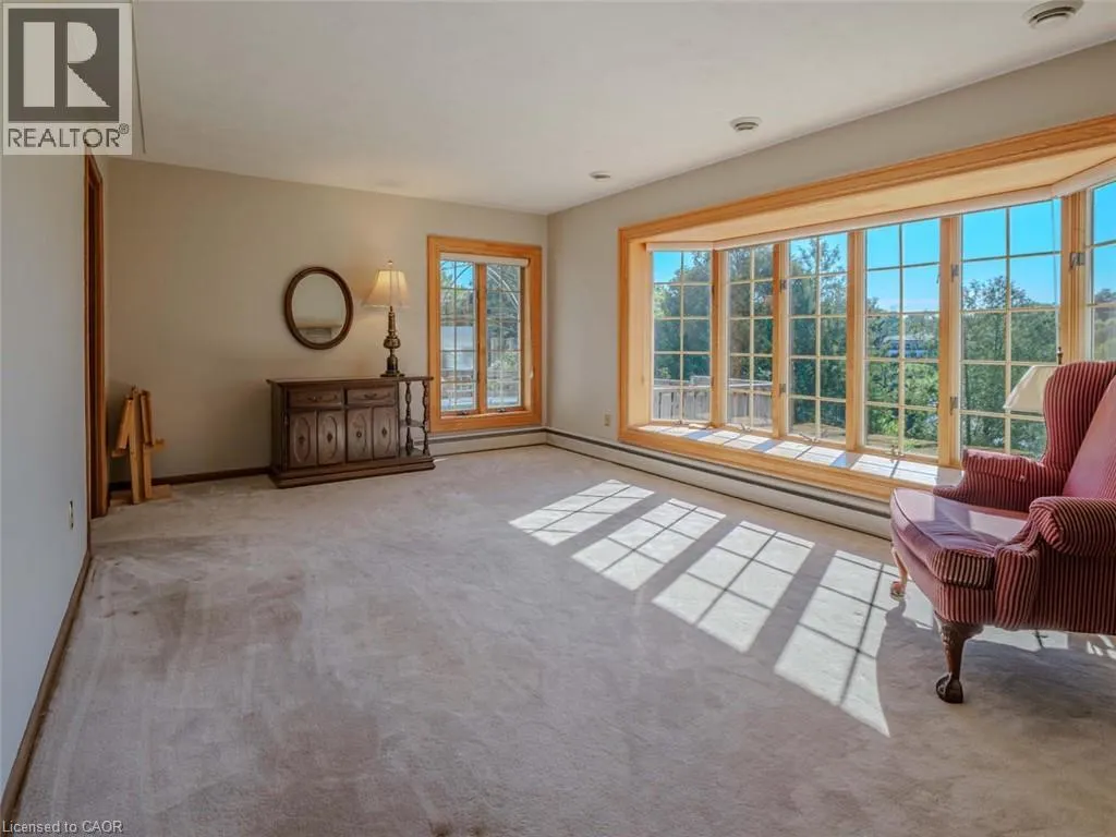 46 SUNNINGHILL Drive