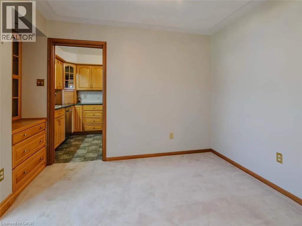 46 SUNNINGHILL Drive