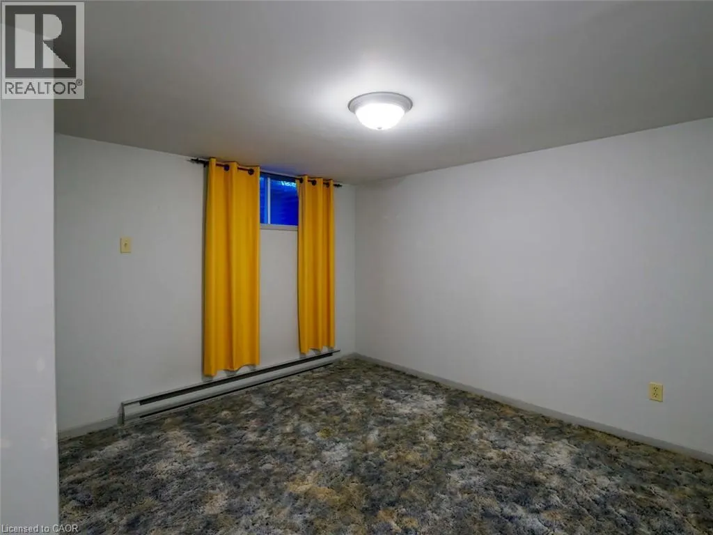 46 SUNNINGHILL Drive