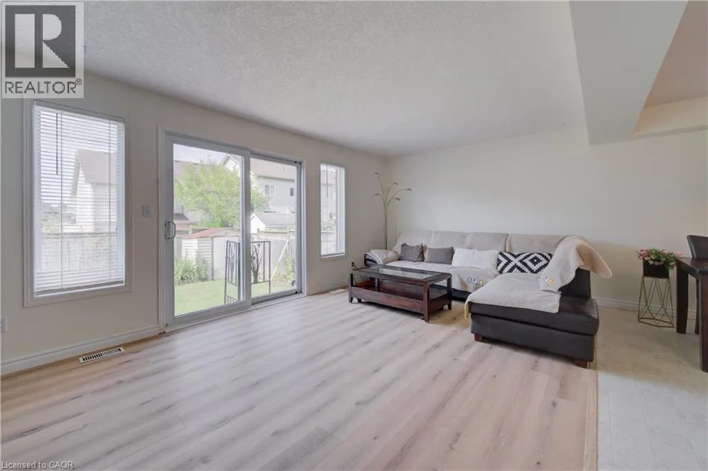 1064 COPPER LEAF Crescent