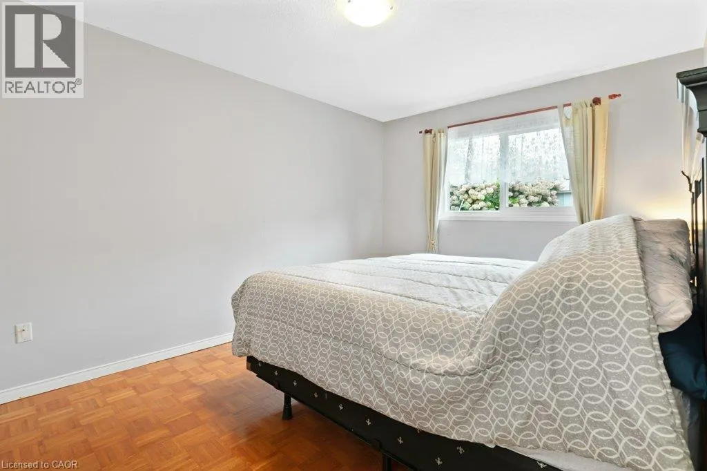 94 DAWN Crescent