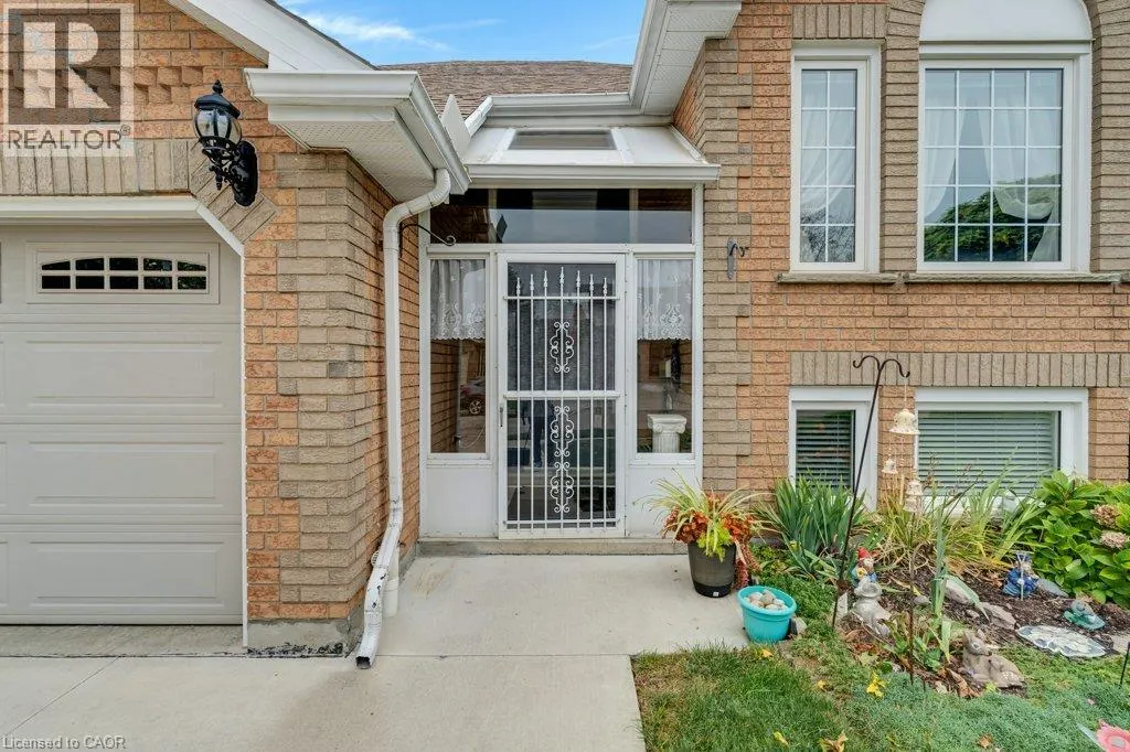 94 DAWN Crescent