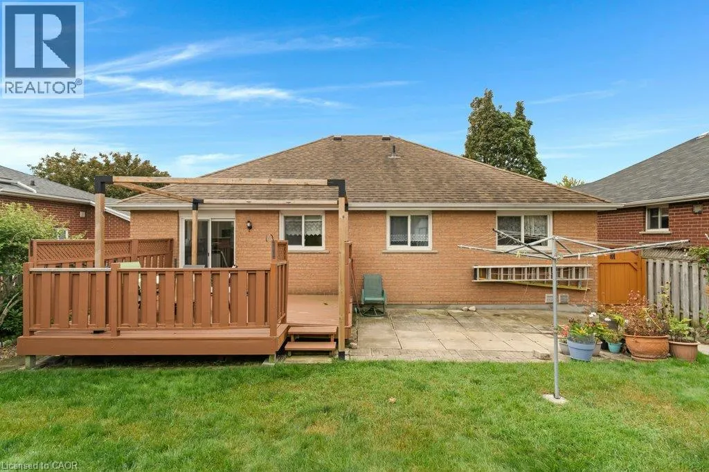 94 DAWN Crescent