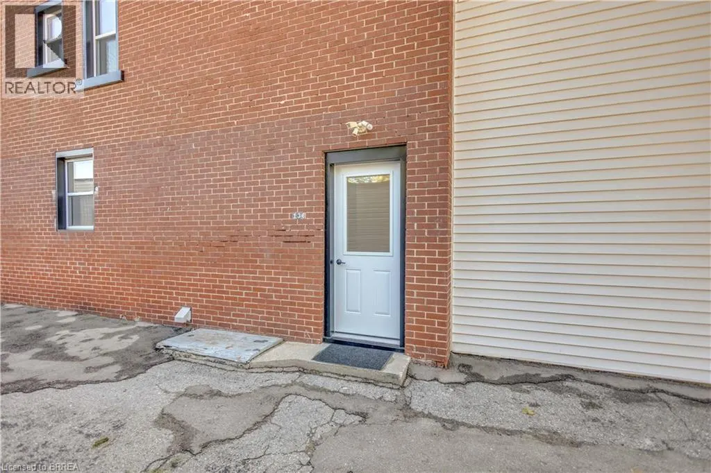 136 KING Street