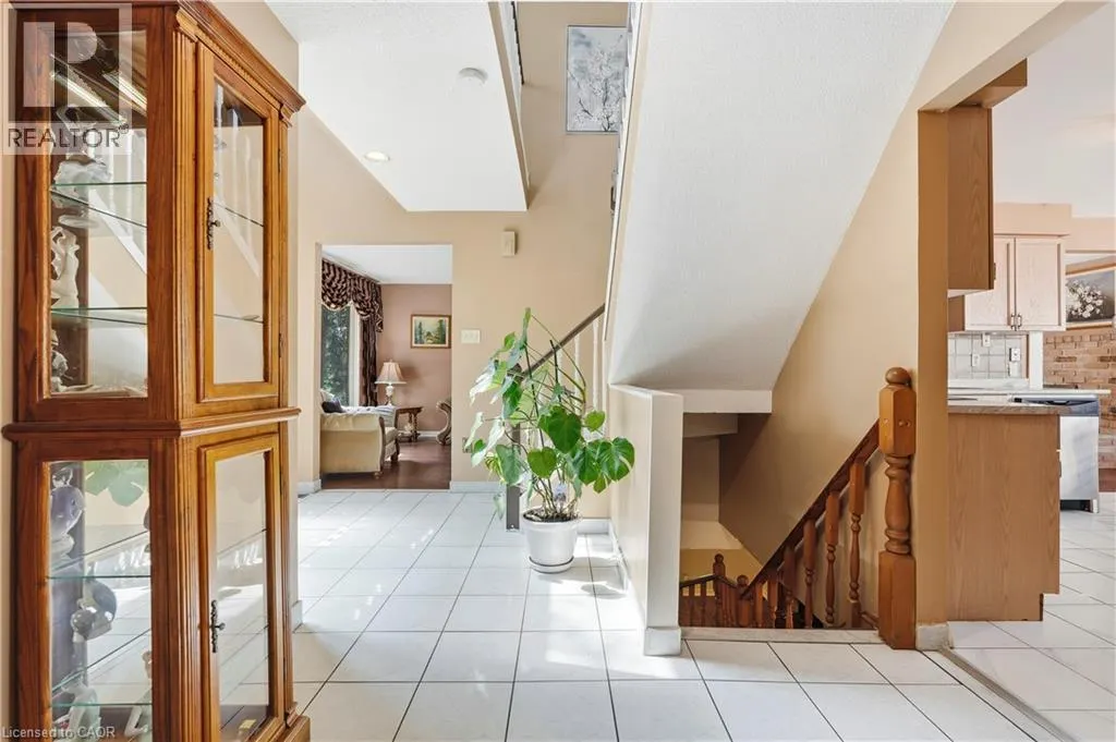 138 LIVINGSTON Avenue