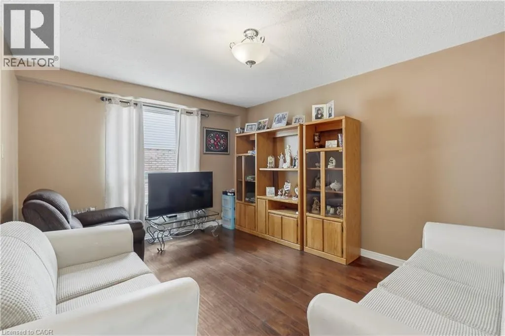 138 LIVINGSTON Avenue