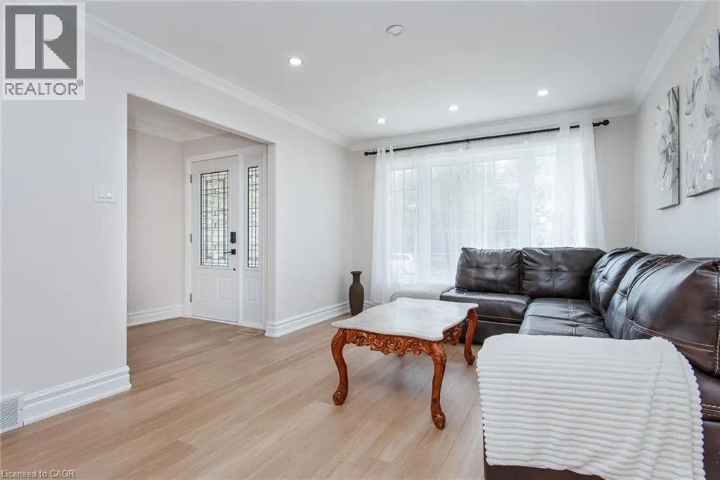 112 MICHENER Crescent