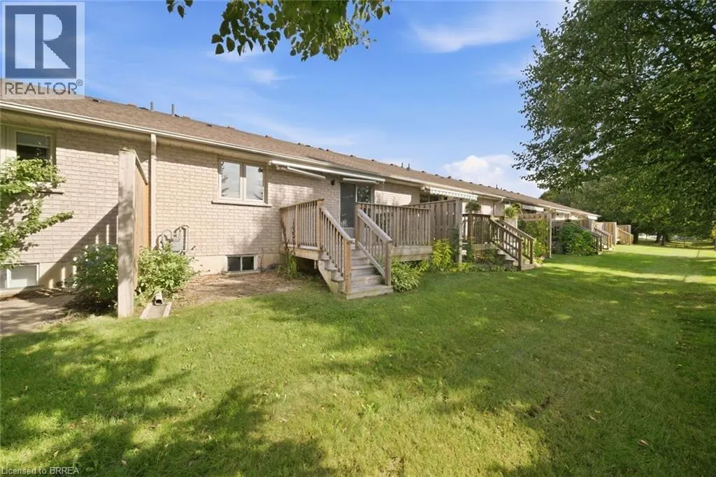 24 GRIFFITHS Drive Unit# 23 #23