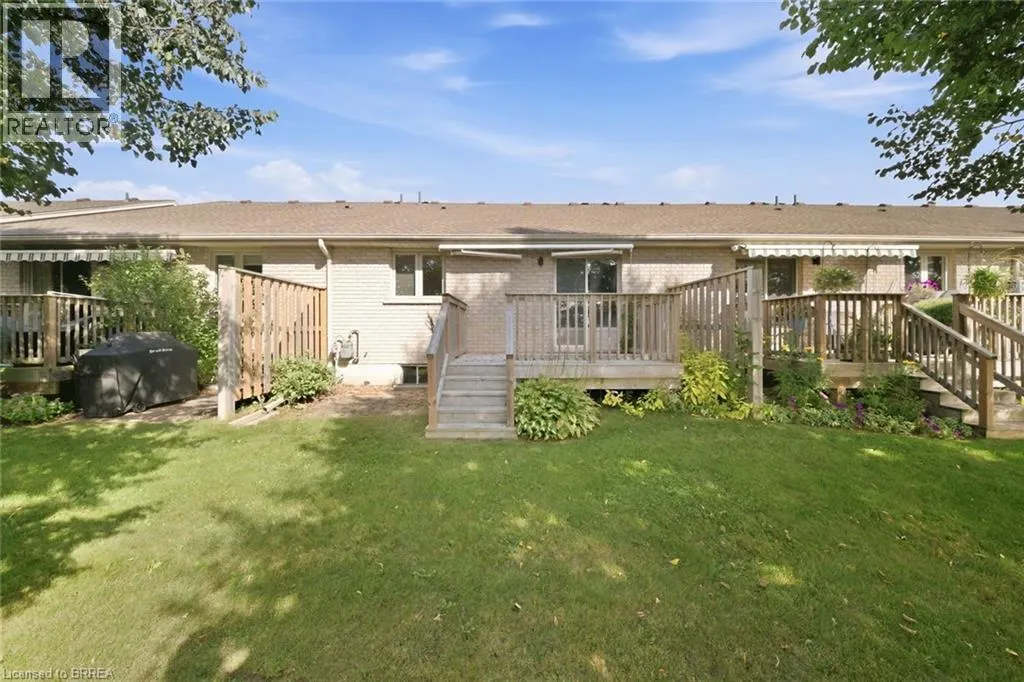 24 GRIFFITHS Drive Unit# 23 #23