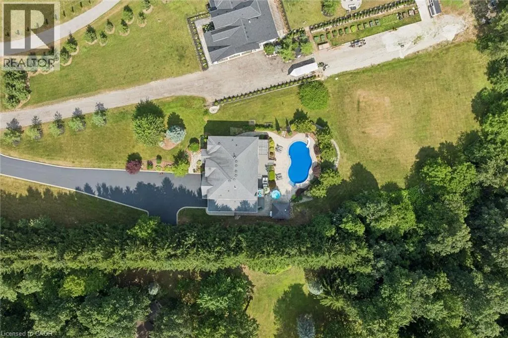 332 SCENIC Drive