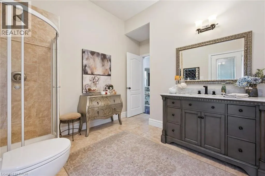 332 SCENIC Drive