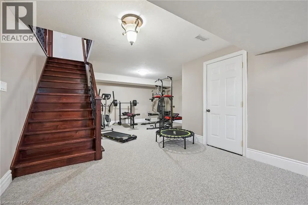 332 SCENIC Drive