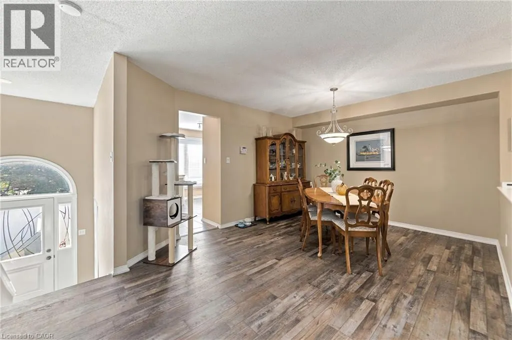 1562 LITCHFIELD Road