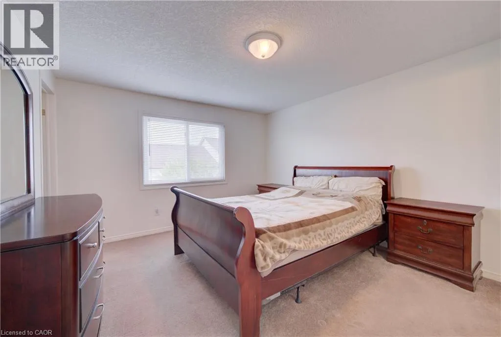 1064 COPPER LEAF Crescent