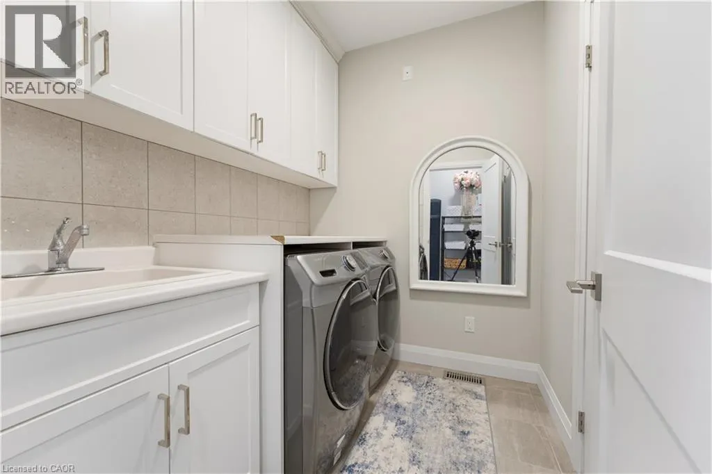 98 WOODBERRY Crescent