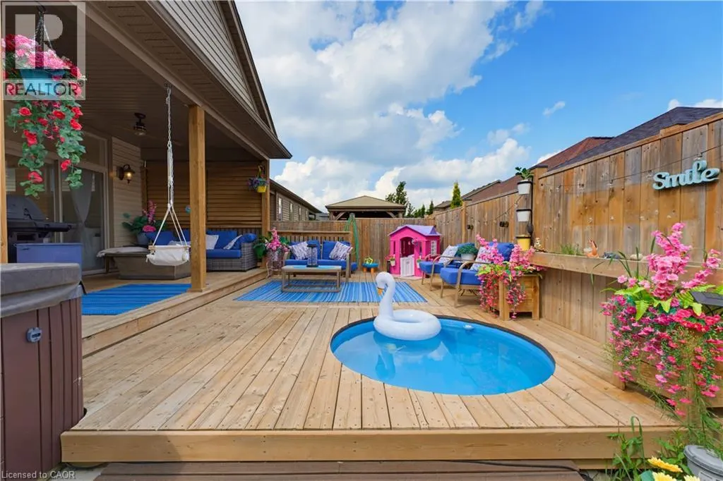 98 WOODBERRY Crescent