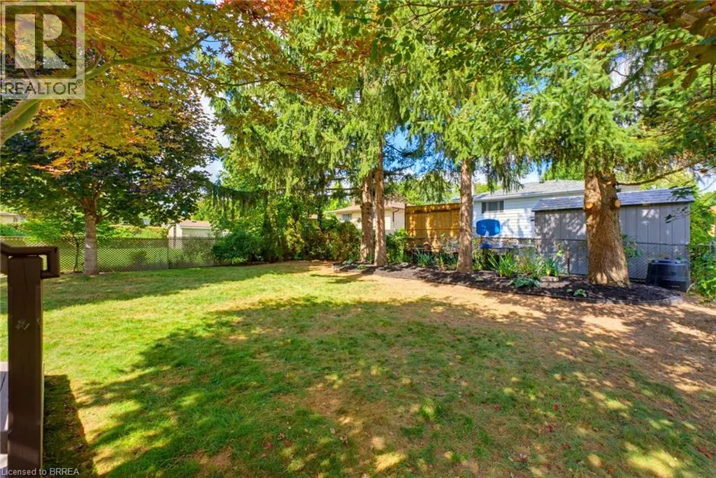 32 WEDGEWOOD Drive