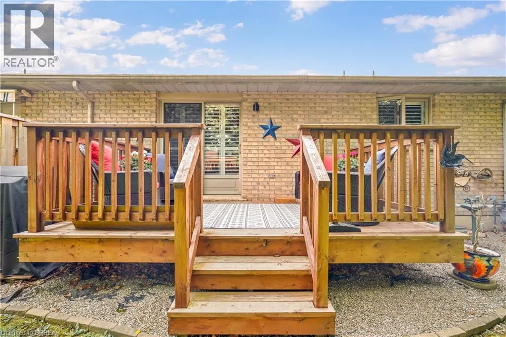 24 GRIFFITHS Drive Unit# 9 #9