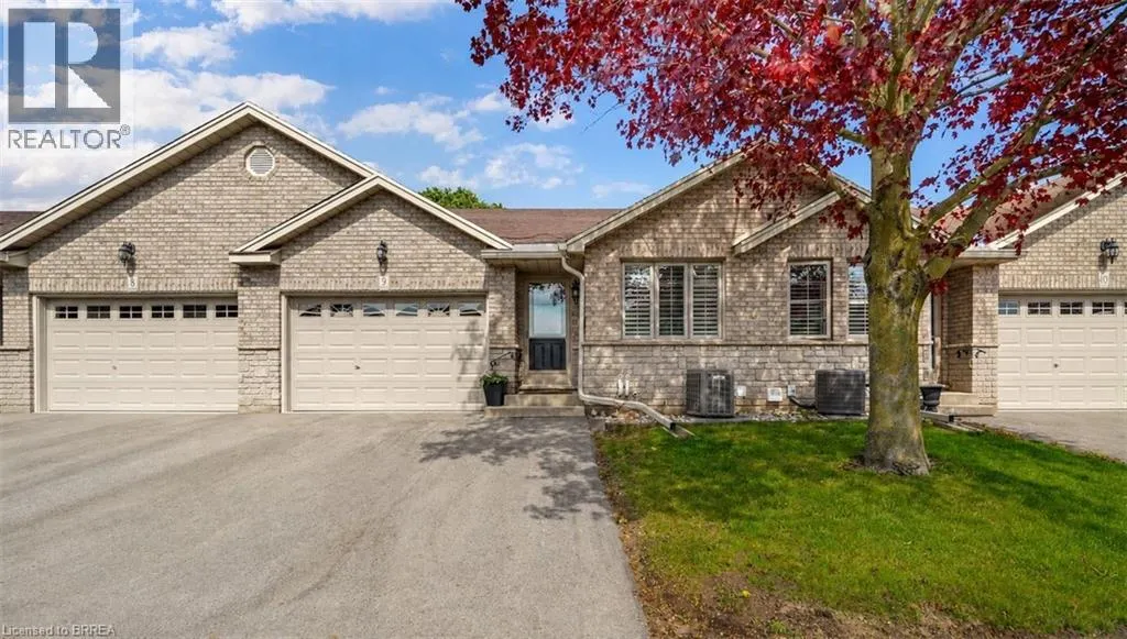24 GRIFFITHS Drive Unit# 9 #9