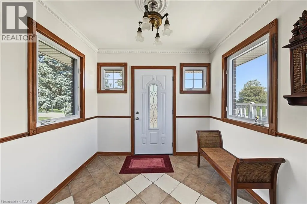 13 LAKESIDE Drive
