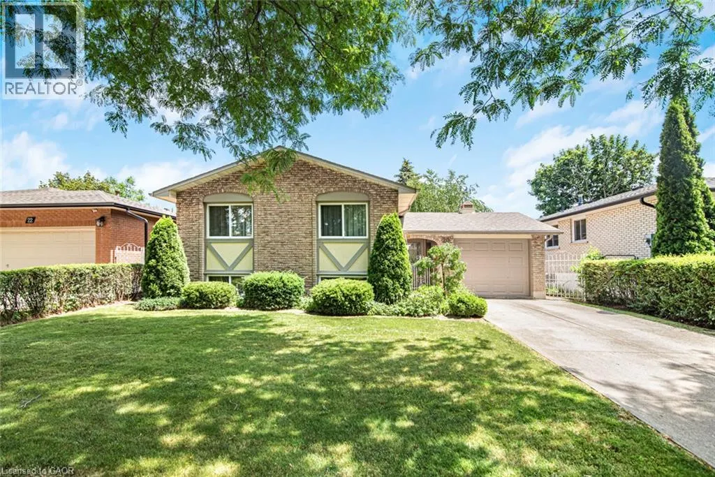 20 BIRCHLAWN Drive