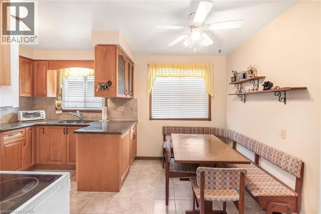 20 BIRCHLAWN Drive