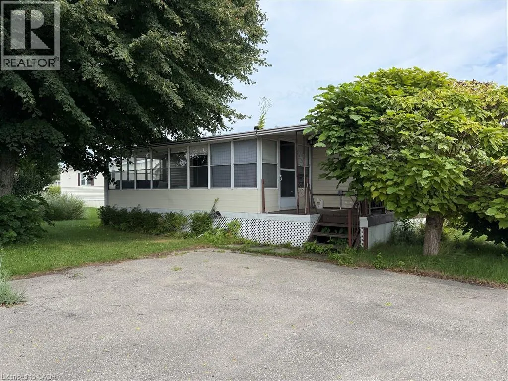 92 CLUBHOUSE Road Unit# 35 #35