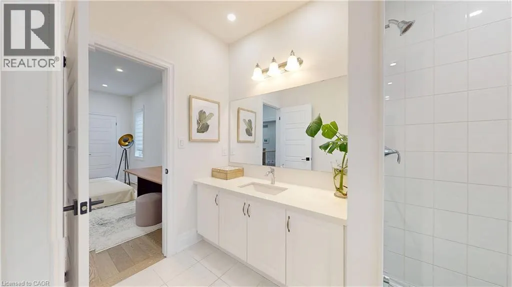 3313 SUNNINGDALE Gardens