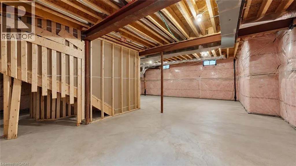 3313 SUNNINGDALE Gardens