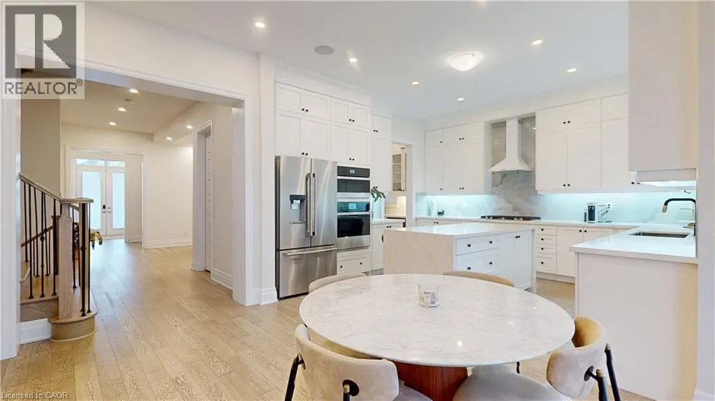 3313 SUNNINGDALE Gardens