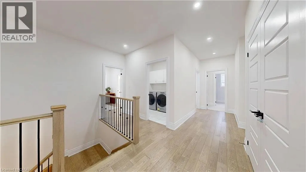 3313 SUNNINGDALE Gardens