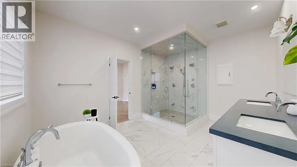 3313 SUNNINGDALE Gardens