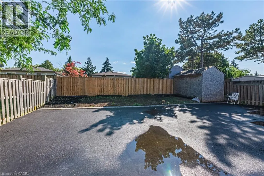 22 WILLIAM JOHNSON Street Unit# Mainfloor #Mainfloor