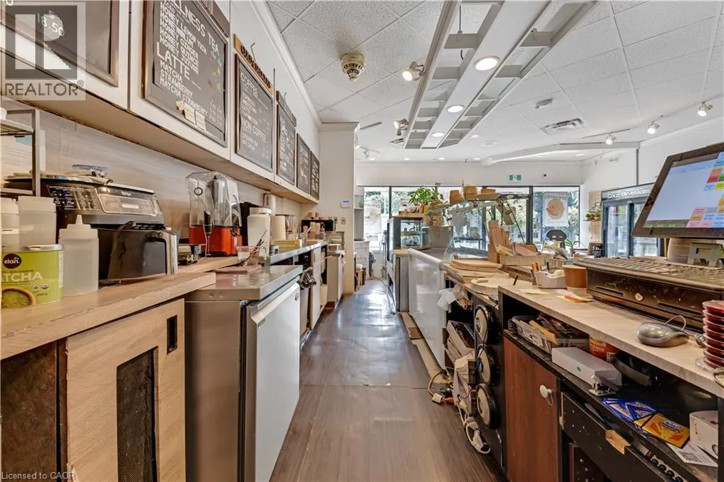 150 UNIVERSITY Avenue W Unit# 2 #2