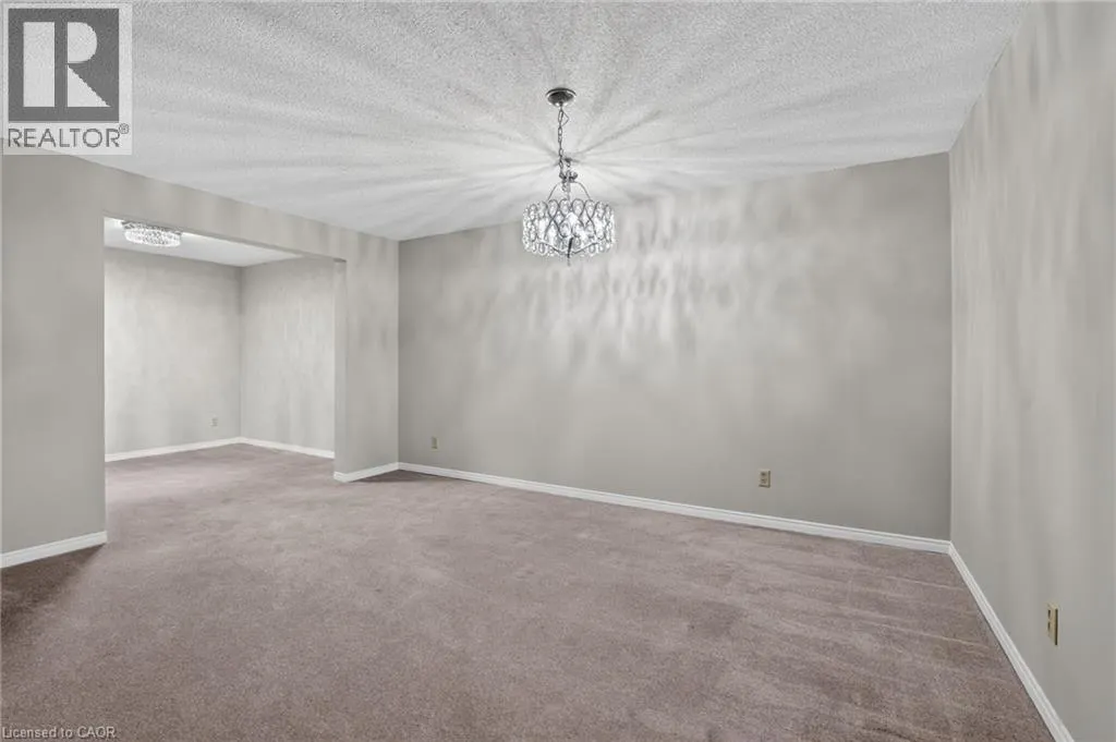 5 NIAGARA Street Unit# 301 #301